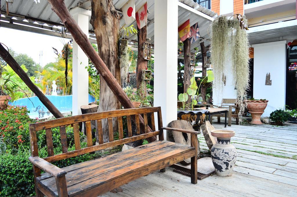 Mech Mansion Hotel Chiang Rai Exterior photo